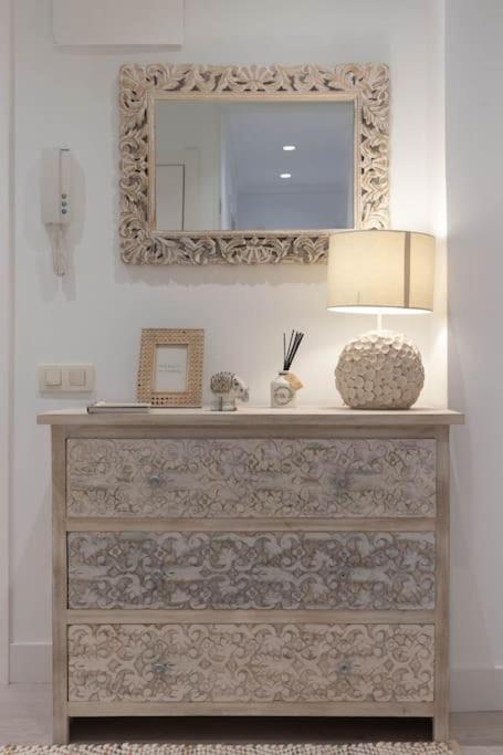 Apartamento Luxury Centro Bilbao Garaje Екстериор снимка